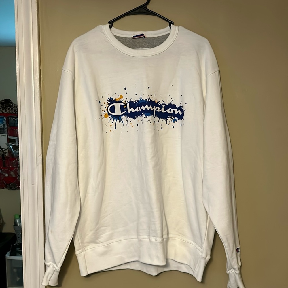 White champion, sweatshirt, size large